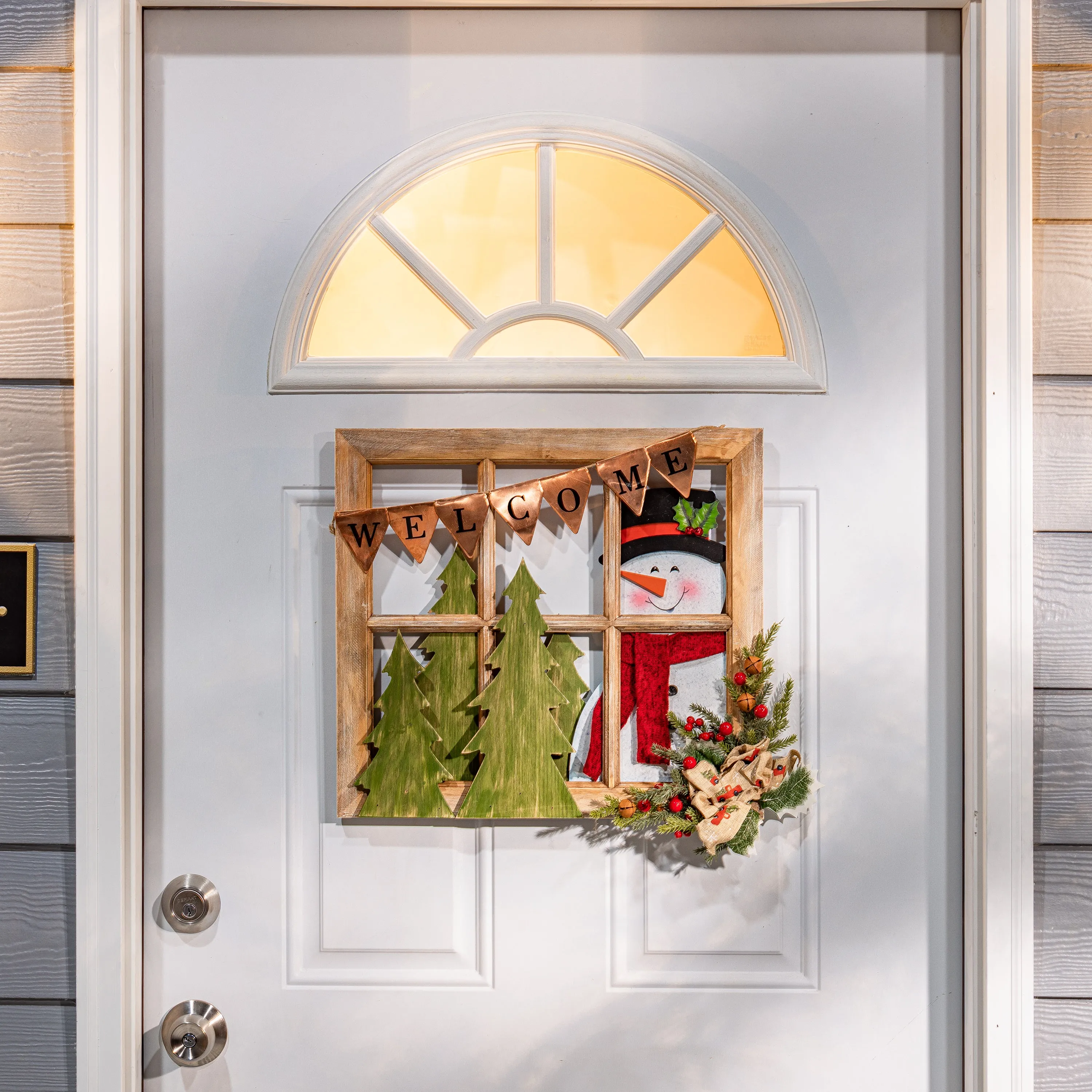 18-in L Wood and Metal Window with Snowman & Floral Accent