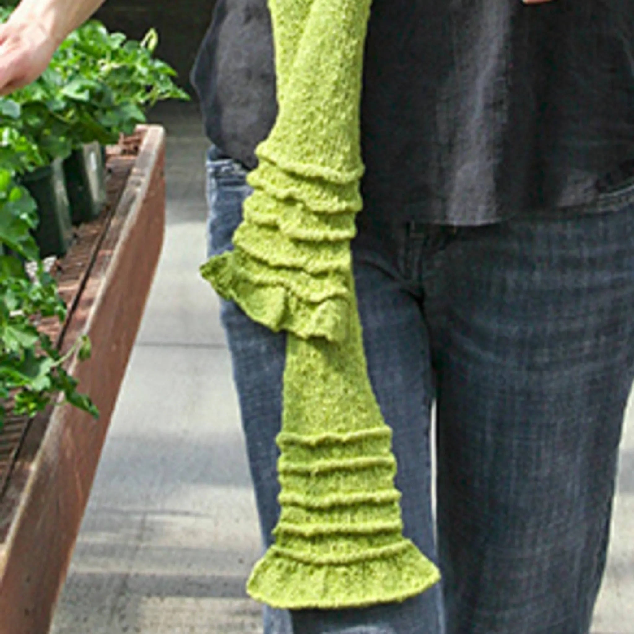 Accordion Accent Scarf, download