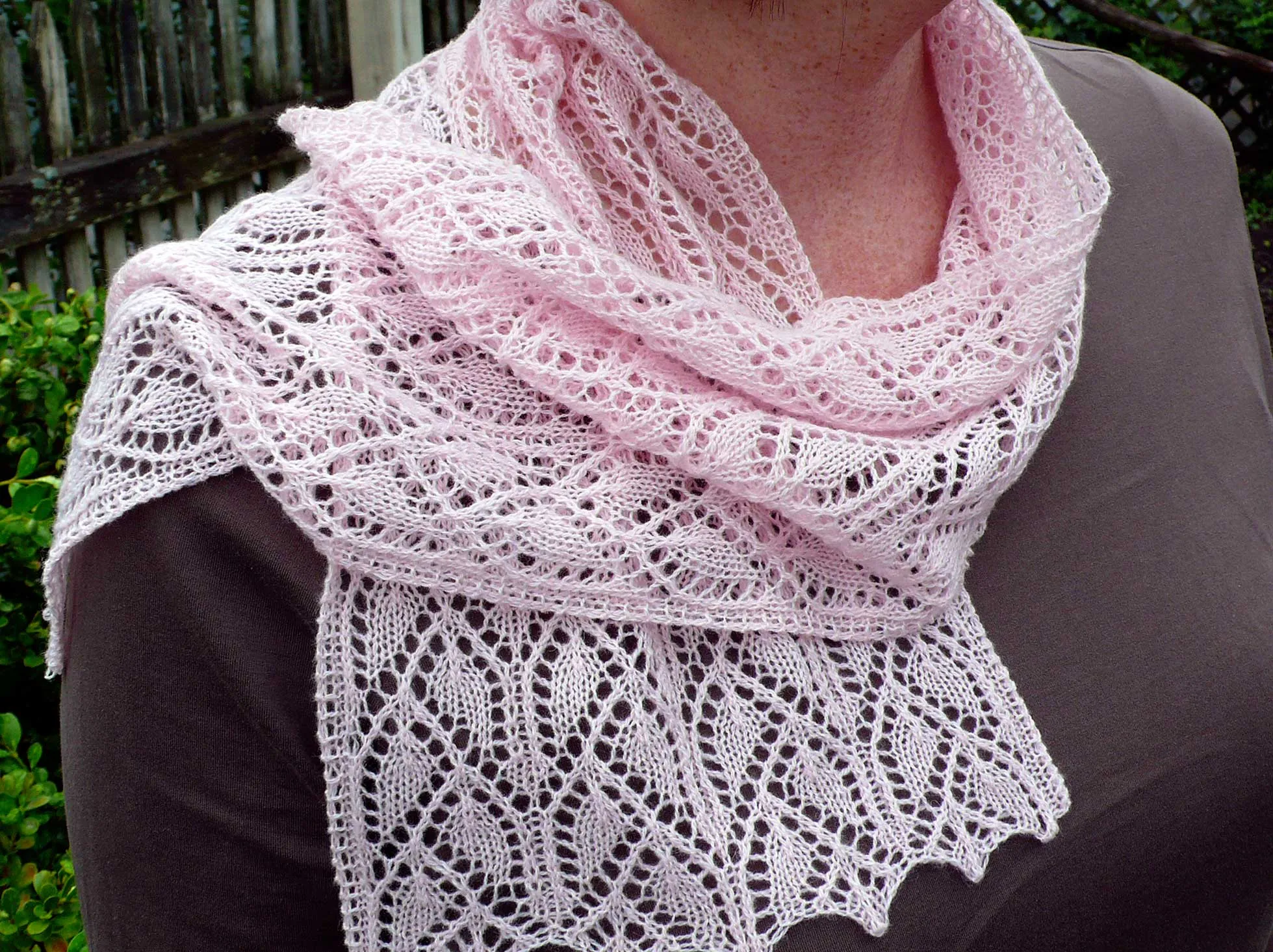 Campanula Scarf <br/><small>knitting pattern</small>