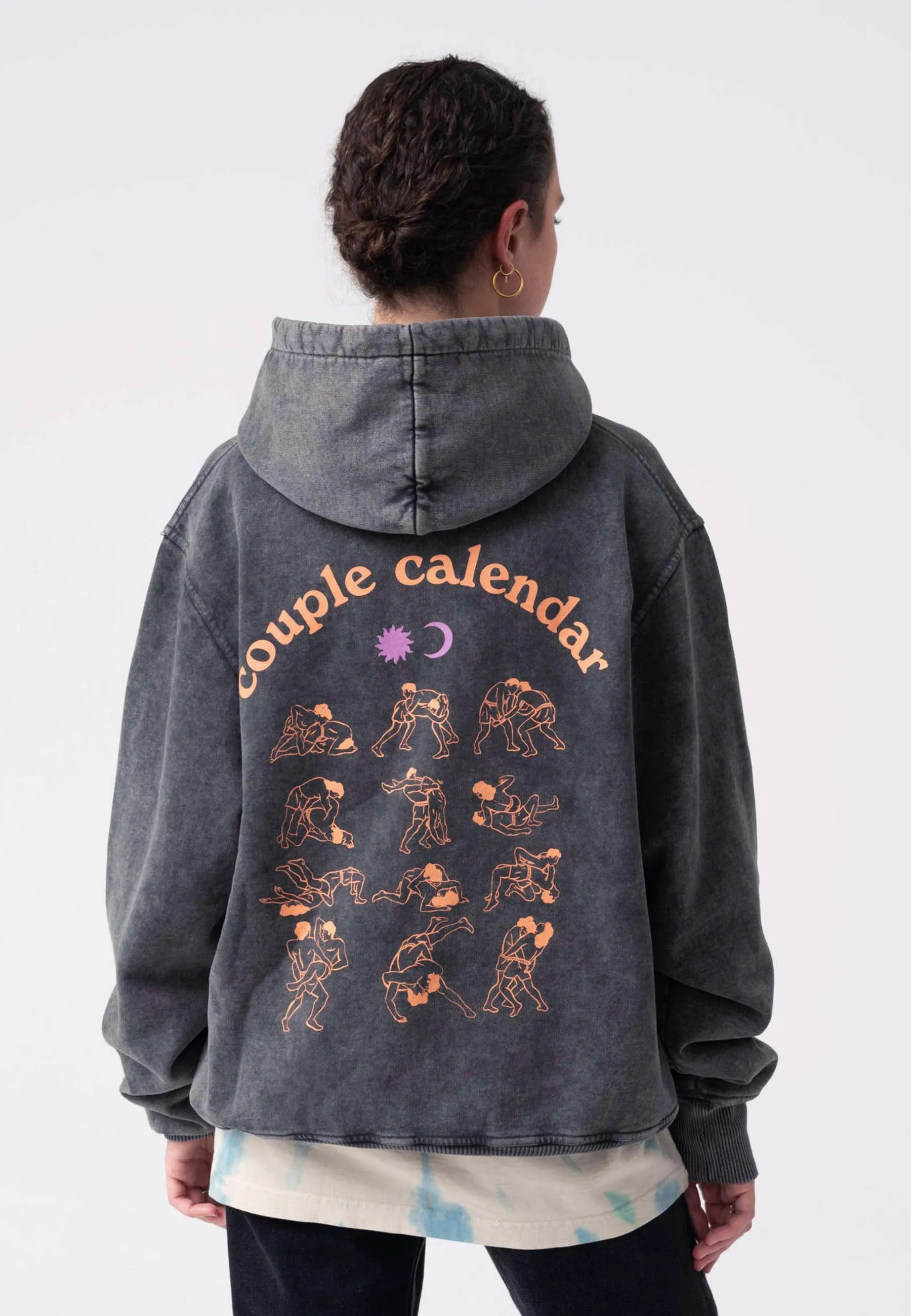 Couple Calender Returns Hoodie - washed black