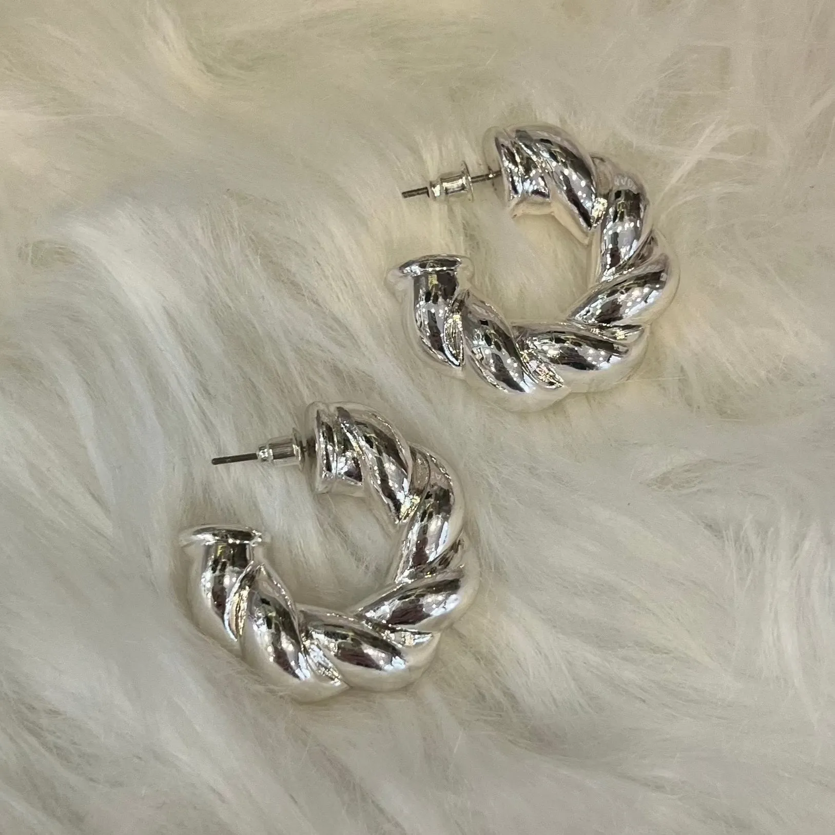 Mason Chunky Twist Metal Hoop Earrings