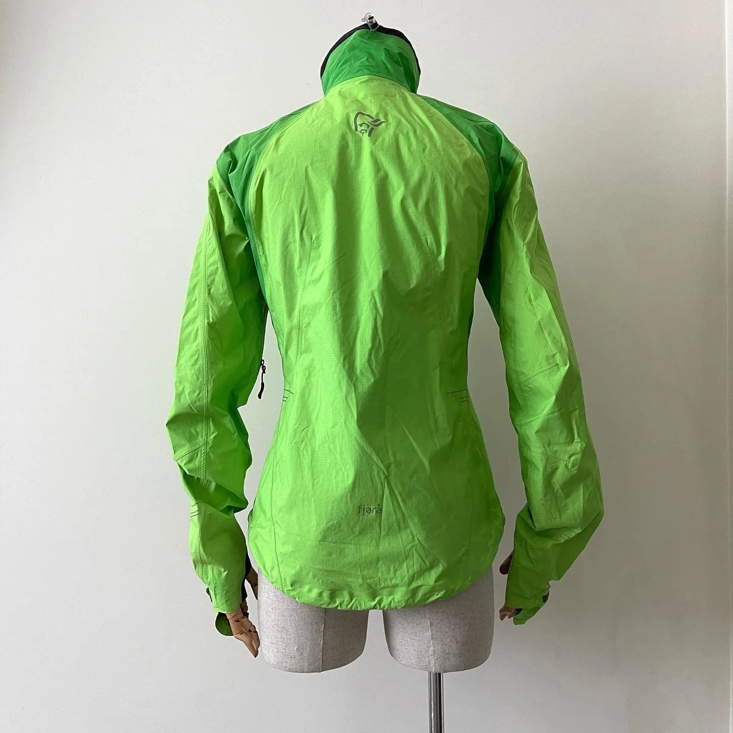 NORRONA Fjora GORE-TEX  jacket