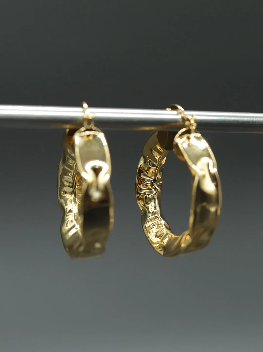 Ornaio 18K Gold Plated Anti-Tarnish Chunky Hoop Earrings