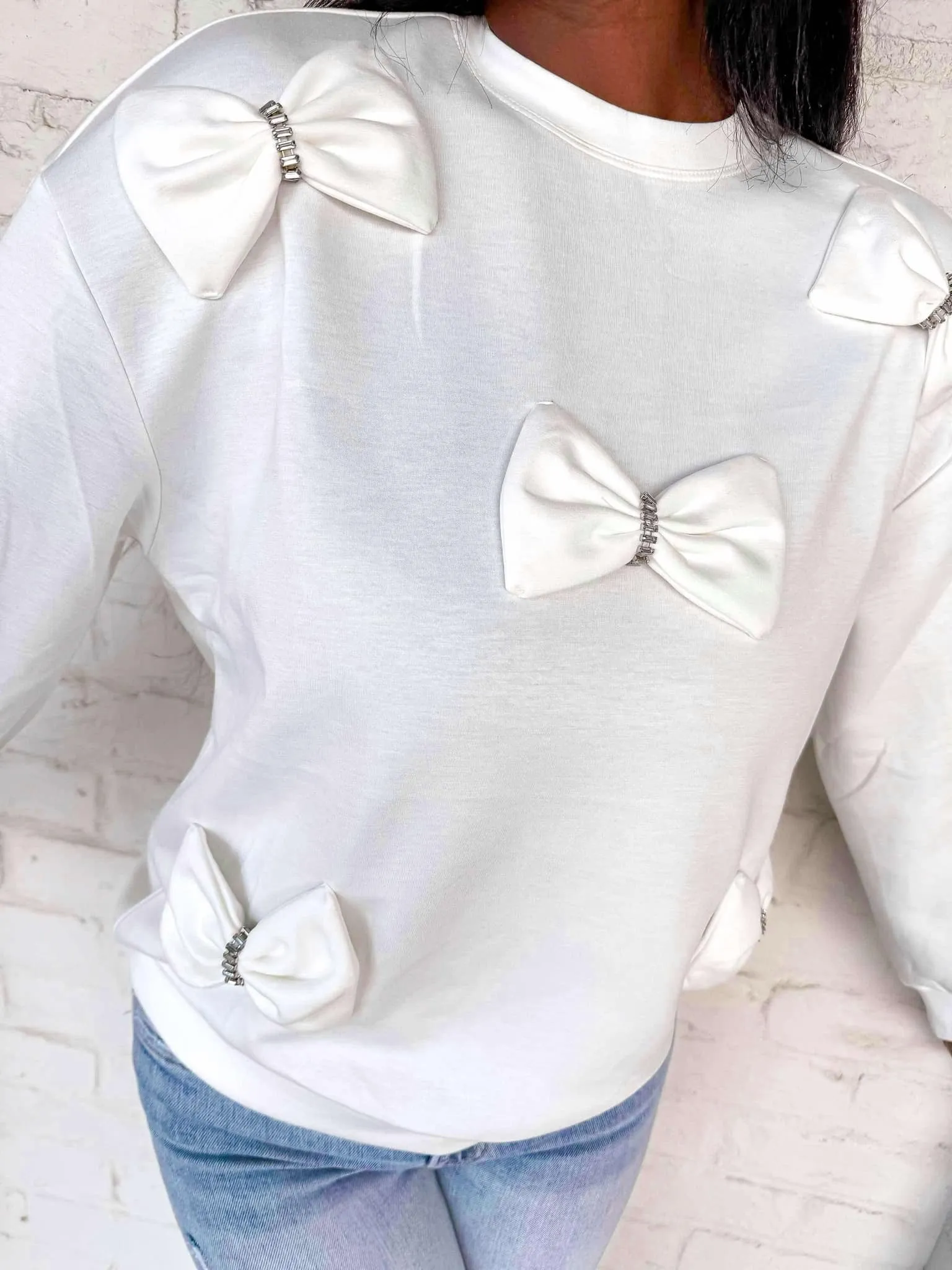 Queen Of Winter White Bows Sweater