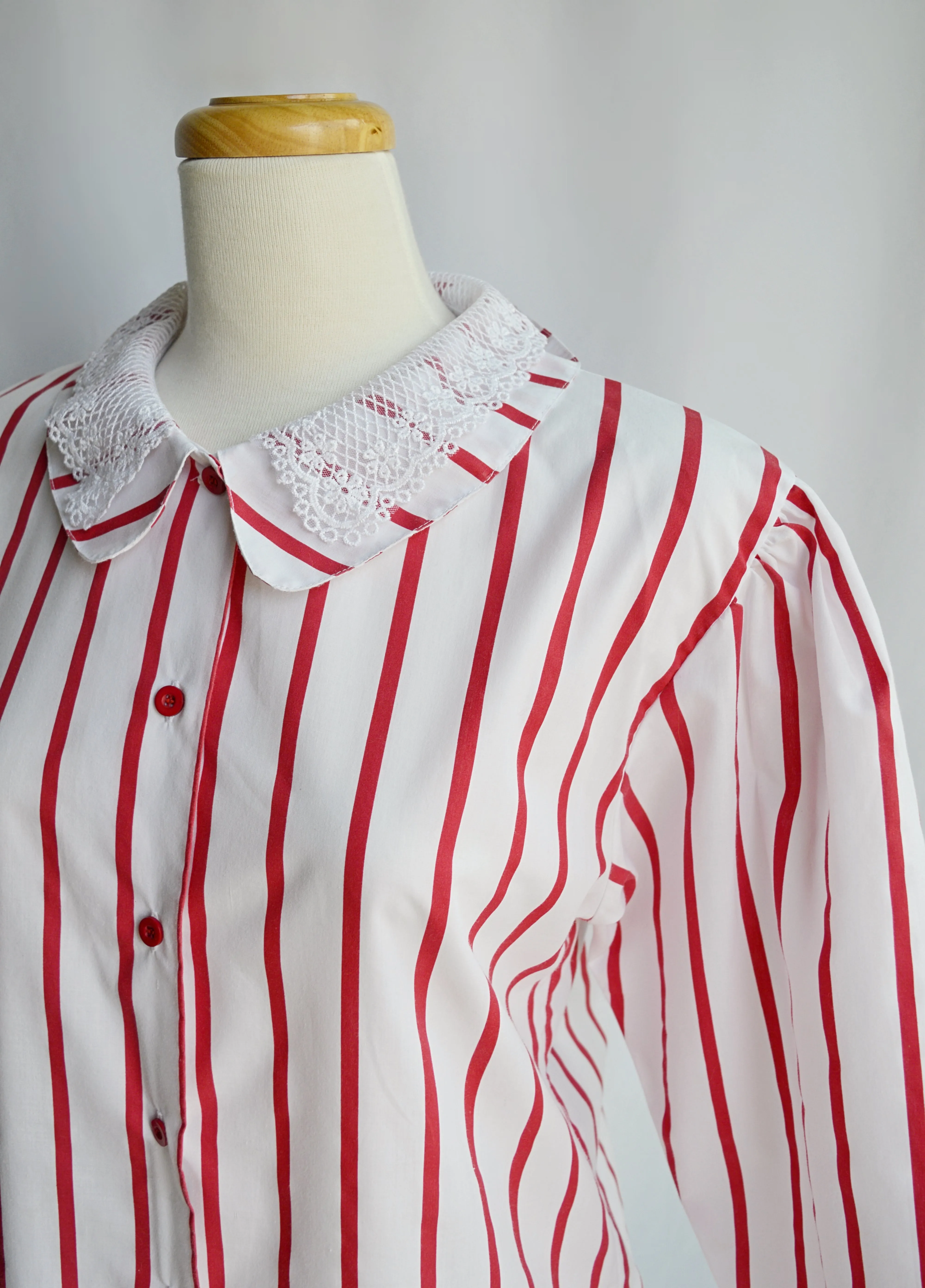 Red and White Striped Blouse with Lace Detailed Collar | Large