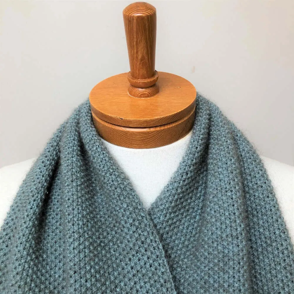 'Saunter'... Easy Moss Stitch Scarf - Pattern