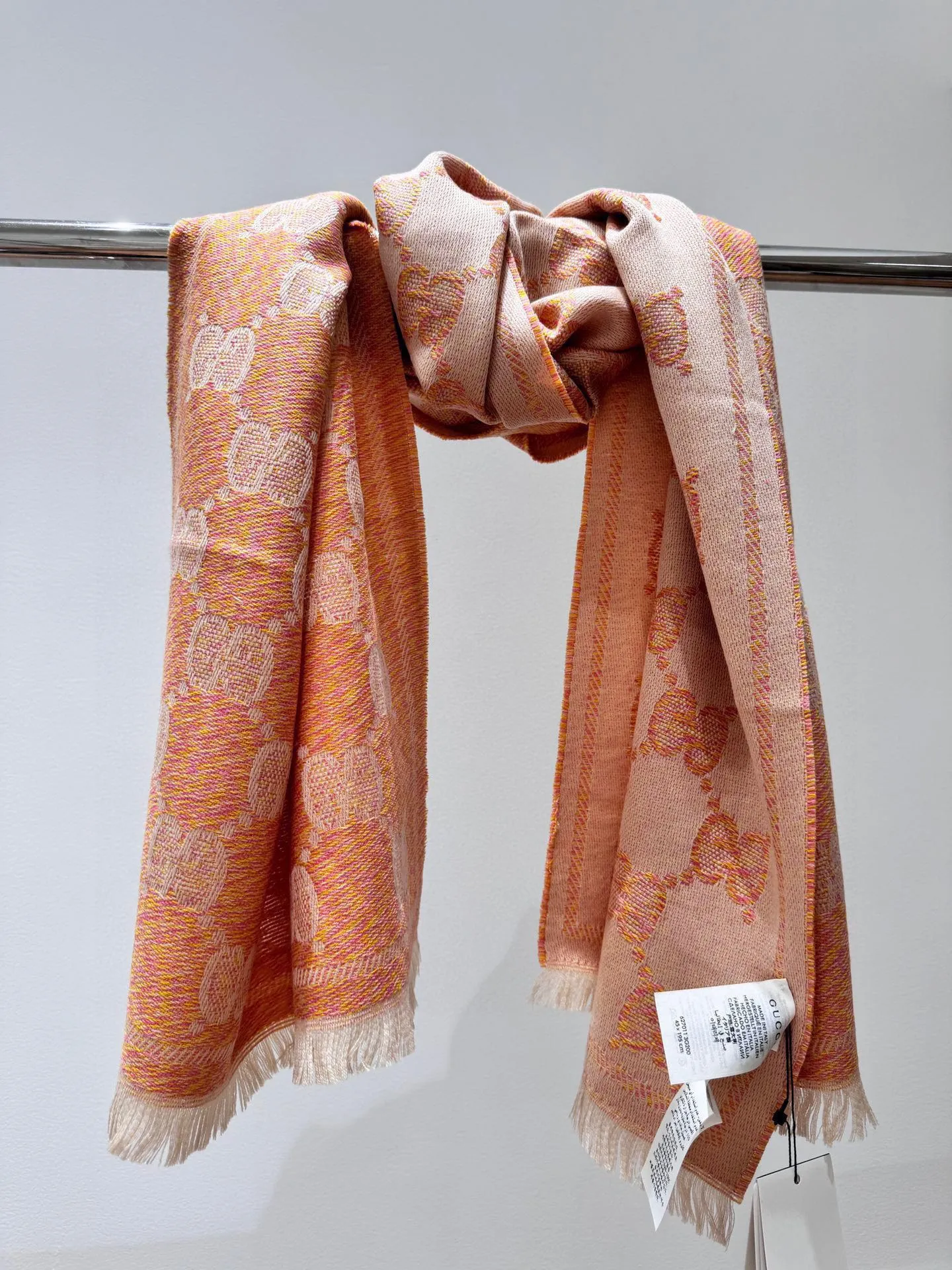 SCARF 195 CM IN MELON ORANGE WOOL  399810