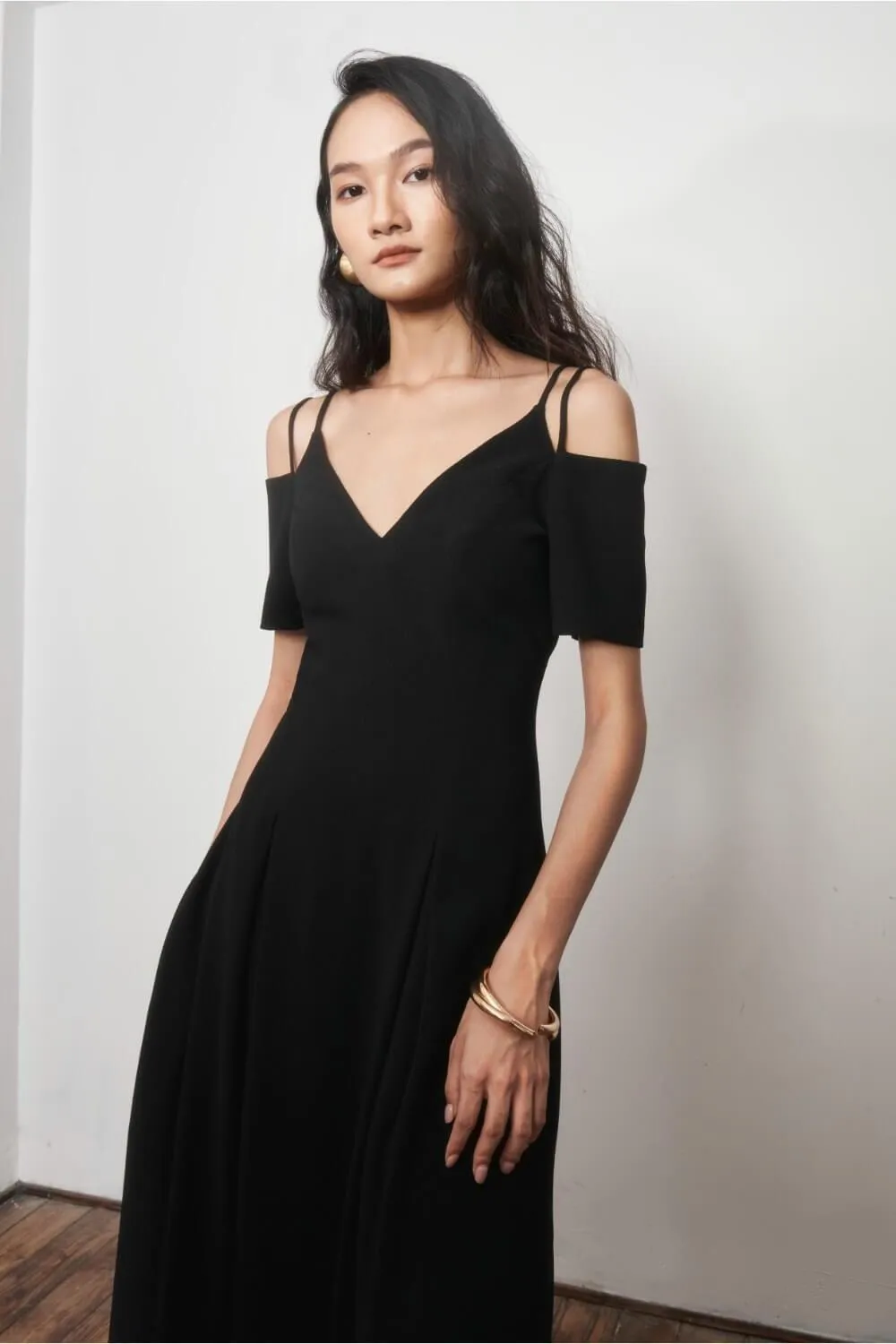 Simon A-line Cold Shoulder Sleeved Polyester Spandex Midi Dress