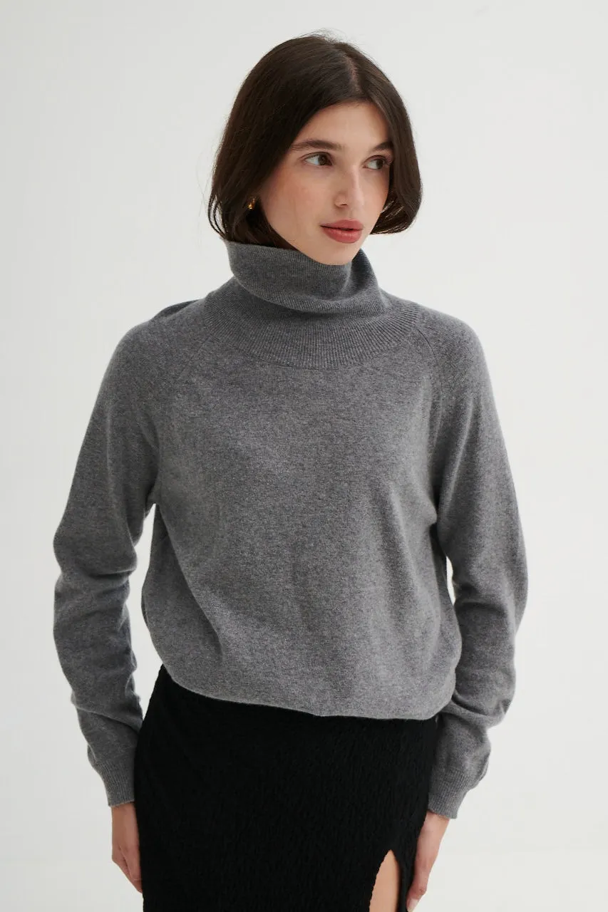 Sweater in merino wool / 16 / 13 / grey stone