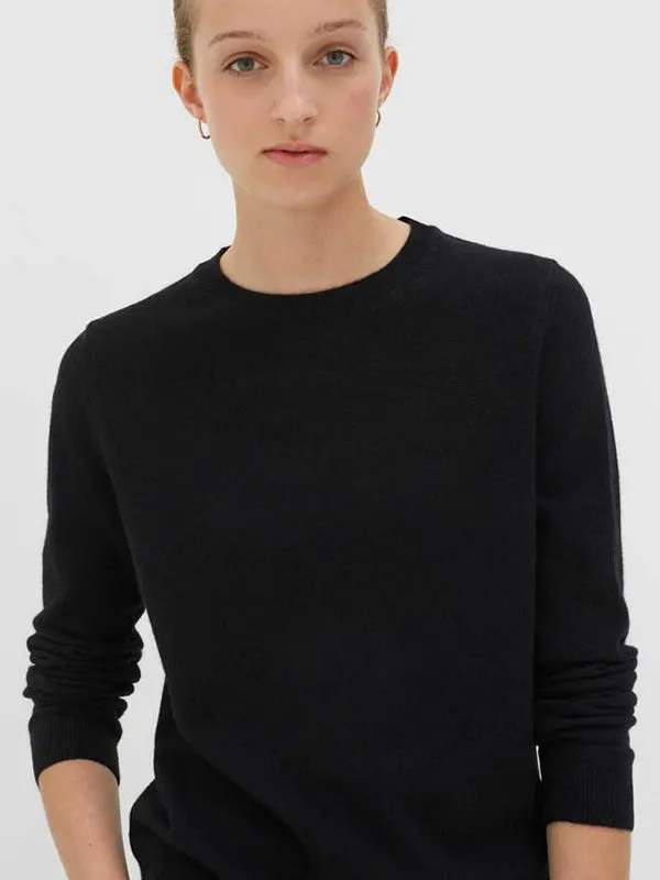 The Crew Classic Fit Sweater in Black