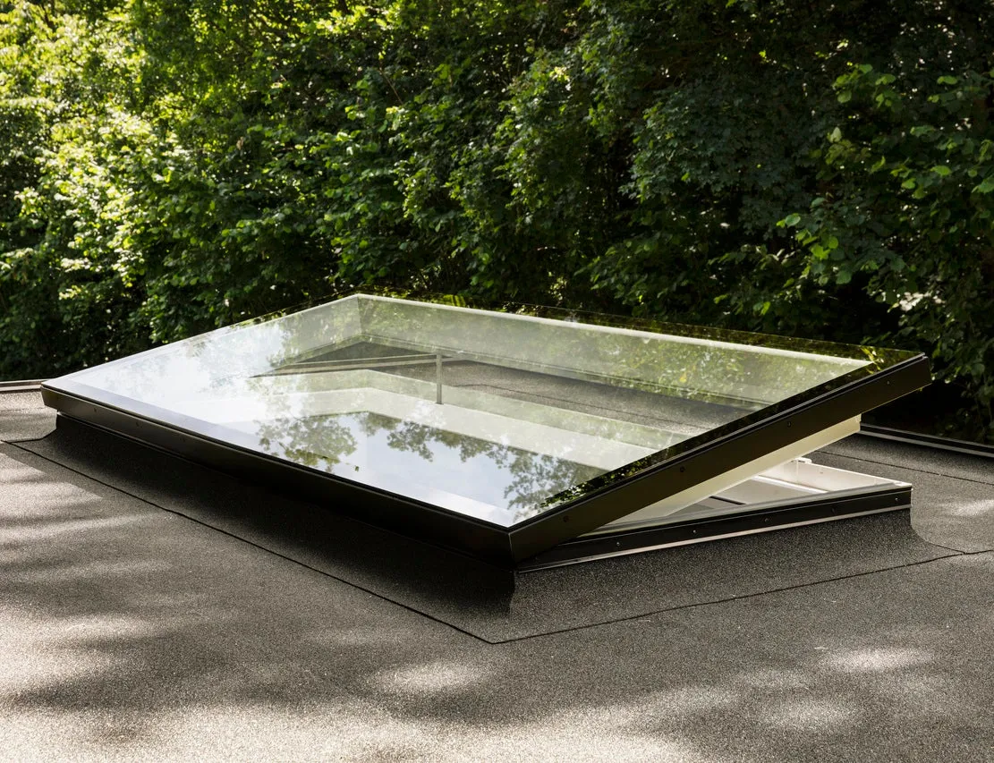 VELUX CVU 150100 1093 INTEGRA® SOLAR Curved Glass Rooflight Package 150 x 100 cm (Including CVU Double Glazed Base & ISU Curved Glass Top Cover)