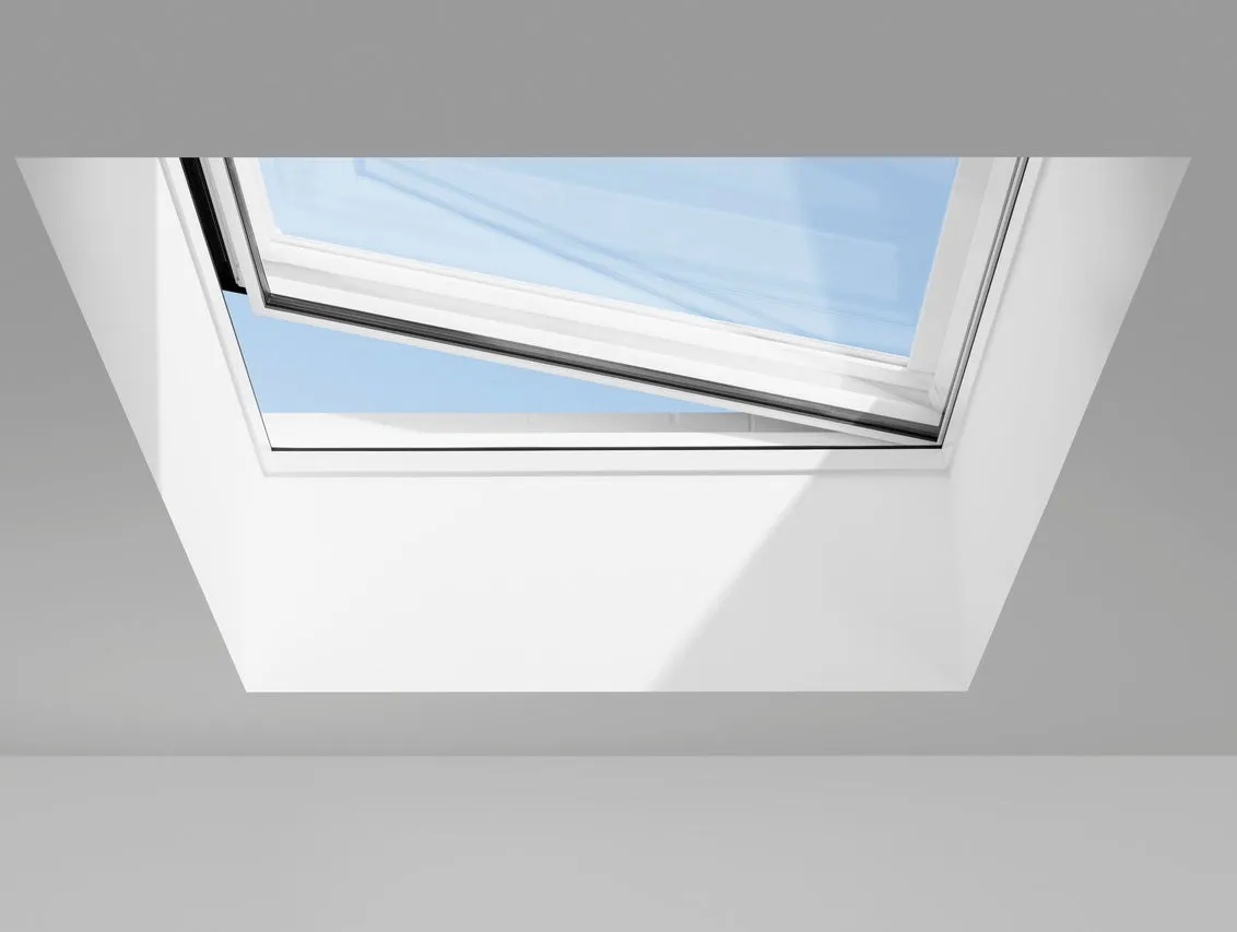 VELUX CVU 150100 1093 INTEGRA® SOLAR Curved Glass Rooflight Package 150 x 100 cm (Including CVU Double Glazed Base & ISU Curved Glass Top Cover)