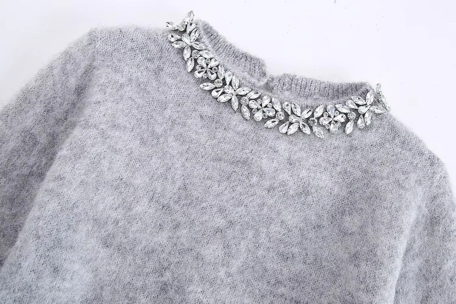 Winter Women Clothing Rhinestone Collar Sweater Knitwear